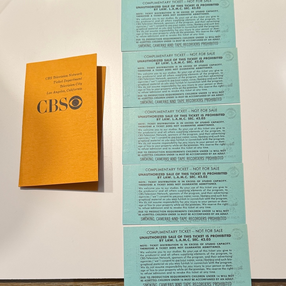 Carol Burnett Show-CBS 1975 Tickets with original CBS ticket holder - Picture 2 of 6